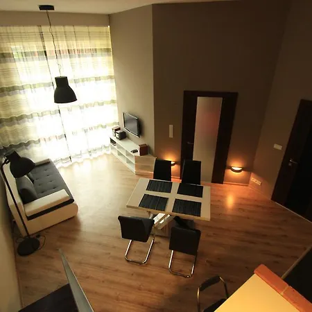 Ferienwohnung Loft Niezapominajka W Tobaco Park Łódź Zimmer foto